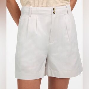 *NWT* Madewell Shorts
SOLD OUT ONLINE 🤍🤍🤍